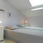 Apartment Duplex 3 Pieces, 6 Couchages, Proche Plage, Parking, - Fr-1-251-873 *