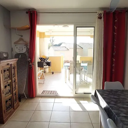 Apartment Duplex 3 Pieces, 6 Couchages, Proche Plage, Parking, - Fr-1-251-873 Le Lavandou