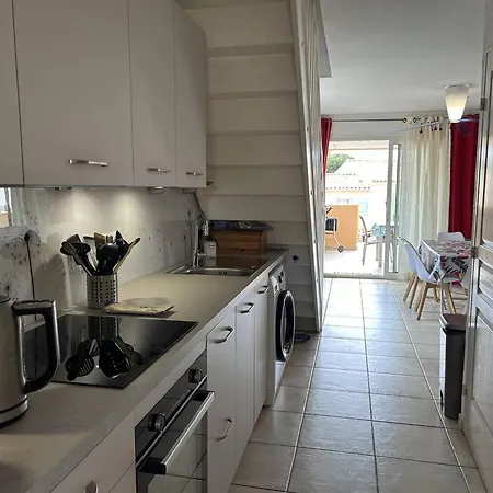Appartement Duplex 3 Pieces, 6 Couchages, Proche Plage, Parking, - Fr-1-251-873