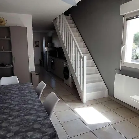 Duplex 3 Pieces, 6 Couchages, Proche Plage, Parking, - Fr-1-251-873 *